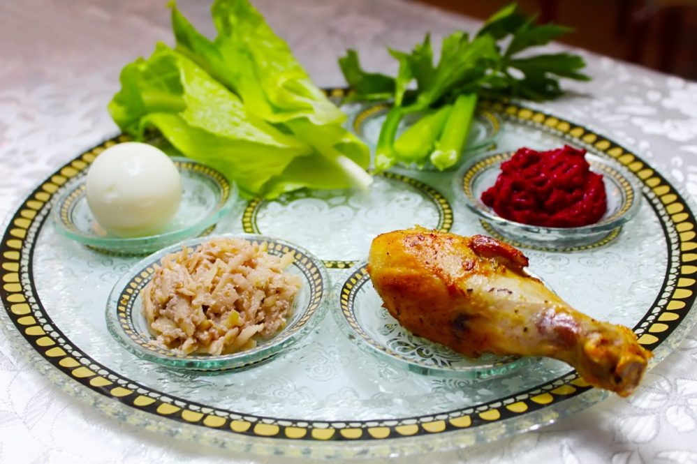 A seder plate for the Jewish Passover meal. Photo: Shabtay/Shutterstock