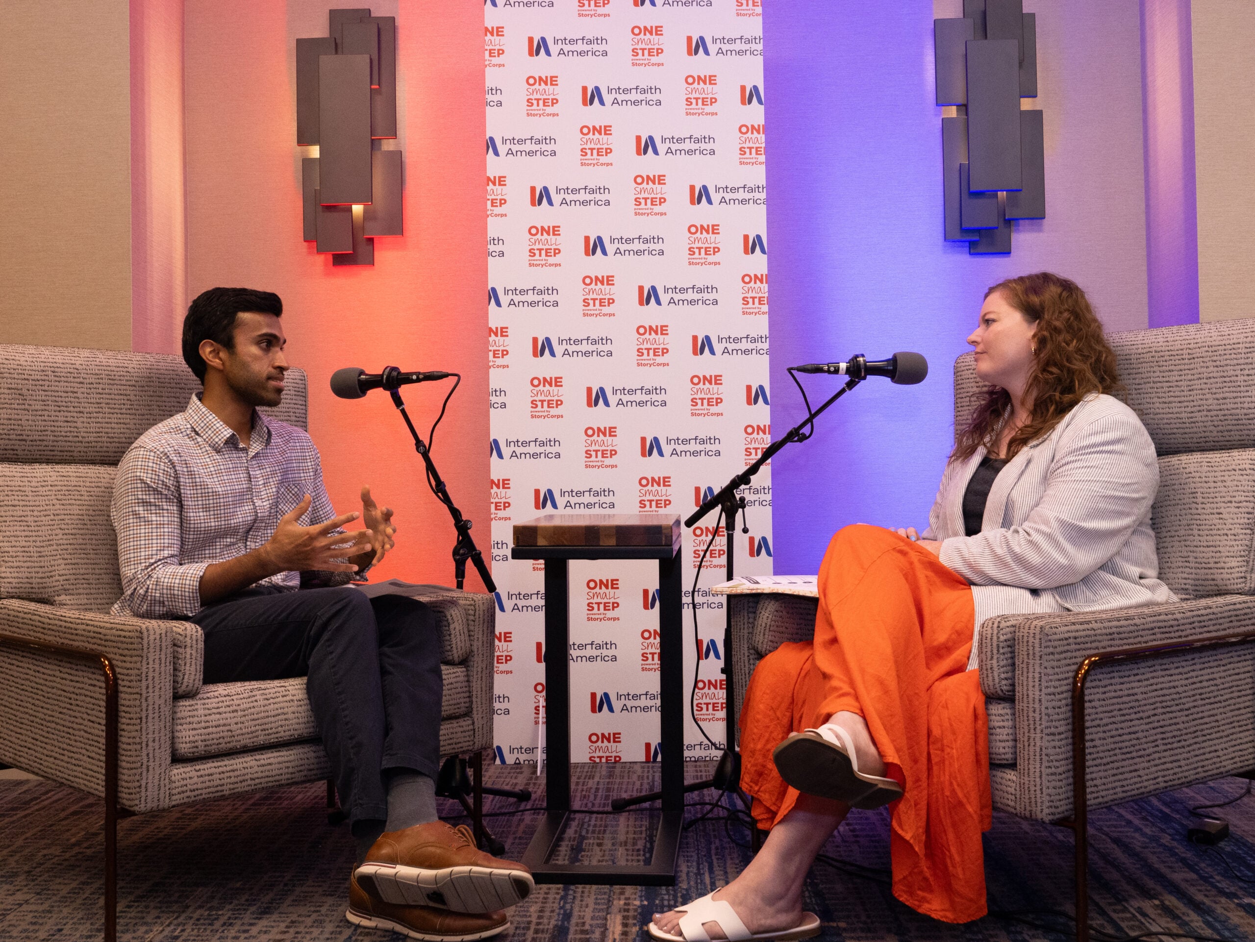 At the 2025 Interfaith Leadership Summit, Emerging Leaders Suraj Arshanapally and Anastasia Young joined StoryCorps One Small Step for a 30-minute, one-on-one conversation across lines of difference.